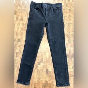 American Eagle Black Jegging